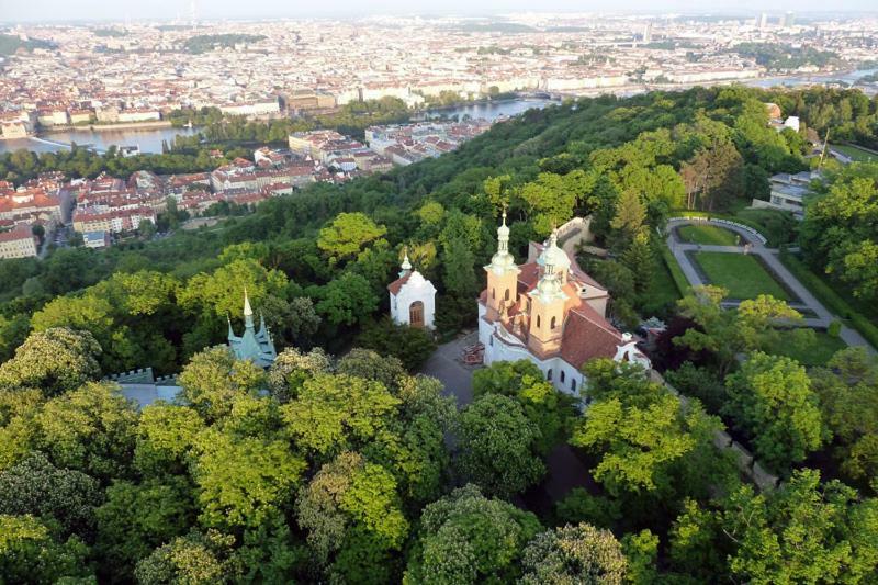 Flat 18 Minutes From Vaclavske Namesti ปราก ภายนอก รูปภาพ